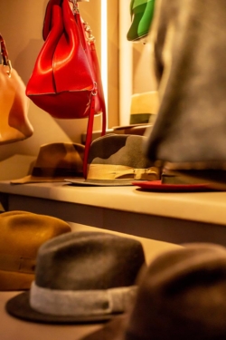 Speckemeyer | Innenarchitektur aus Osnabrück | Hut- und Taschenablage